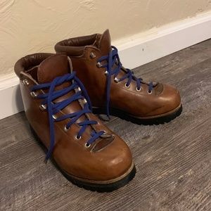 Vintage Vibram Leather Hiking Boots